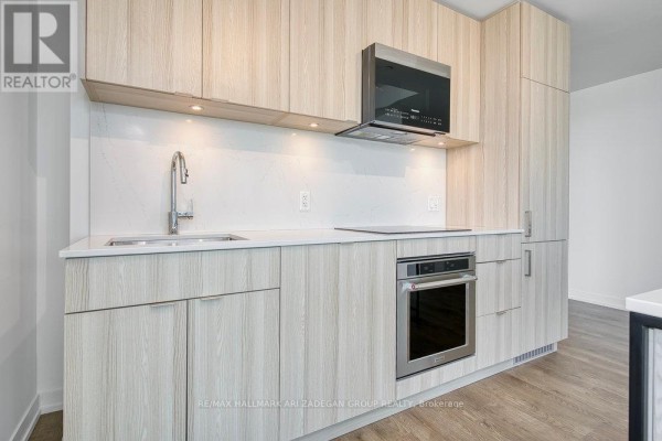 712 - 251 Masonry Way, Mississauga, ON L5H0A9 Photo 3