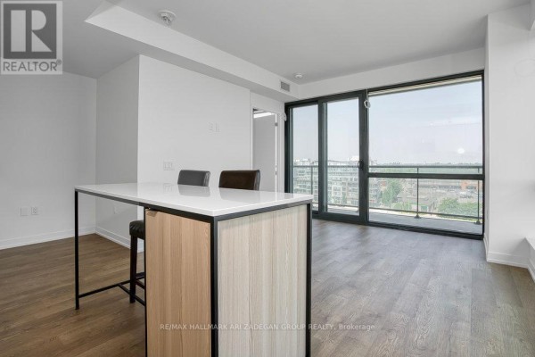 712 - 251 Masonry Way, Mississauga, ON L5H0A9 Photo 4