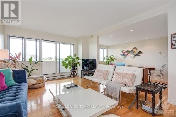 Dining room - 712 - 40 Landry Street, Ottawa, ON K1L8K4 Photo 3