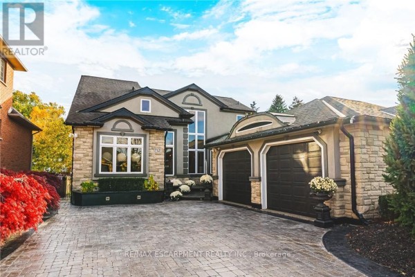 712 Highvalley Road, Hamilton, ON, photo 3