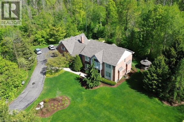 712 Robson Road, Waterdown, ON, photo 3