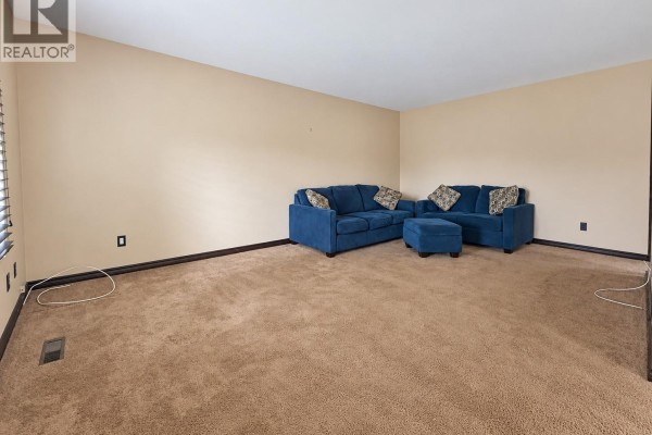 4pc Bathroom - 7122 Lawrence Drive, Regina, SK S4X3X6 Photo 4