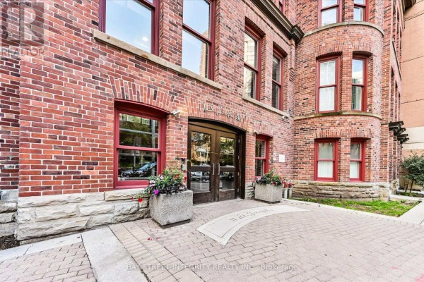 Bedroom - 713 - 11 St Joseph Street, Toronto, ON M4Y3G4 Photo 3