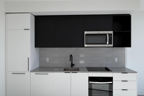 713 - 1185 Dupont Street, Toronto, ON M6H0G5 Photo 3