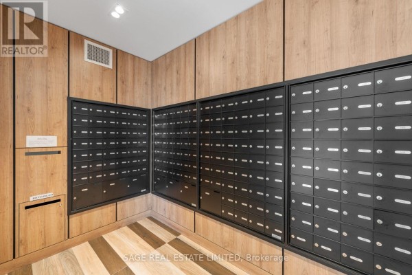 713 - 345 Wheat Boom Drive, Oakville, ON L6H7X4 Photo 5
