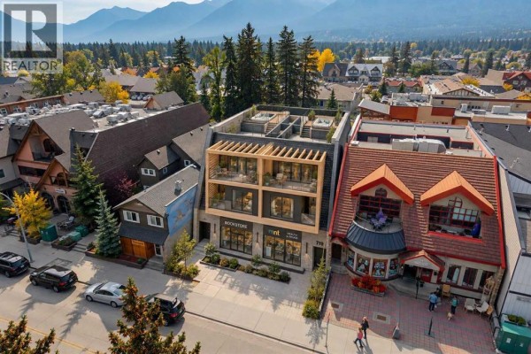 713 9th Street, Canmore, AB T1W2V7 Photo 5