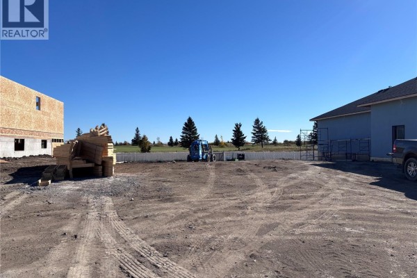 713 Weir Crescent, Warman, SK S0K4S4 Photo 2
