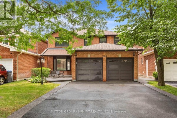 7136 Baywood Court, Mississauga, ON, photo 2