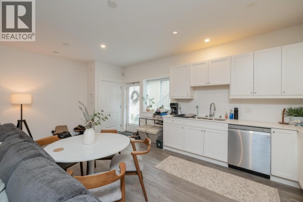 7139 Paulus Crescent, Burnaby, BC, photo 3