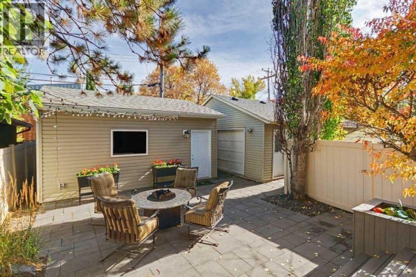 Kitchen - 714 4 Street Nw, Calgary, AB T2N1P2 Photo 3