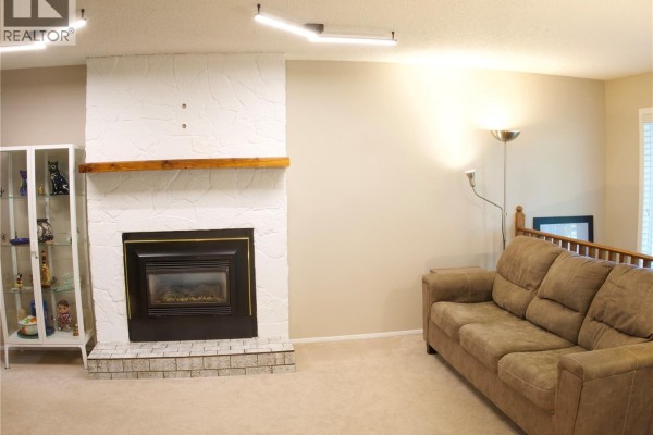 Primary Bedroom - 714 4th Street S, Martensville, SK S0K2T0 Photo 4