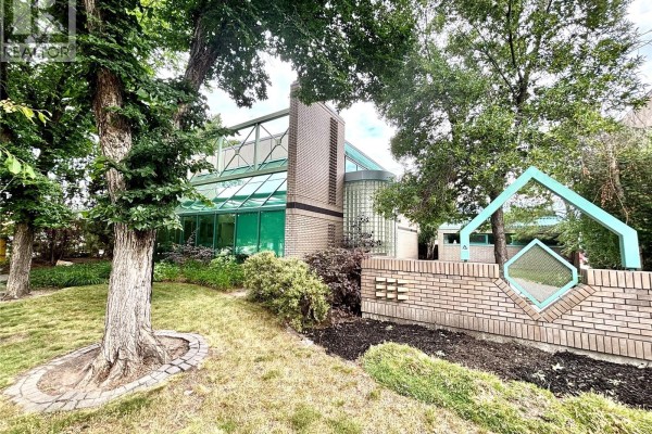 714 Duchess Street, Saskatoon, SK S7K0R3 Photo 3
