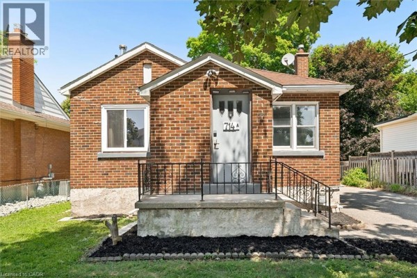 714 Frederick Street, Kitchener, ON N2B2B2 Photo 4