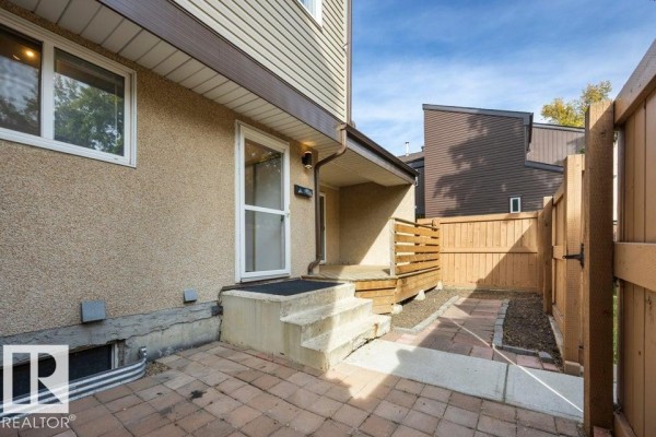 Bedroom 2 - 7143 180 St Nw, Edmonton, AB T5T3G1 Photo 4