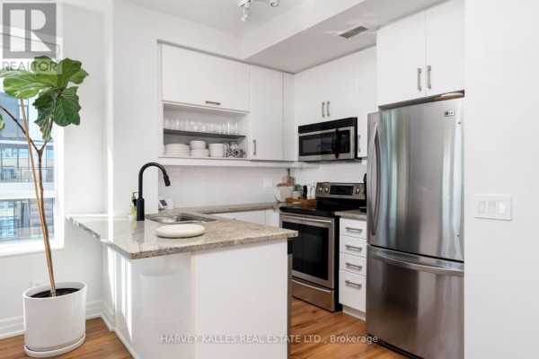 Primary Bedroom - 715 - 20 Gothic Avenue, Toronto, ON M6P1T5 Photo 4