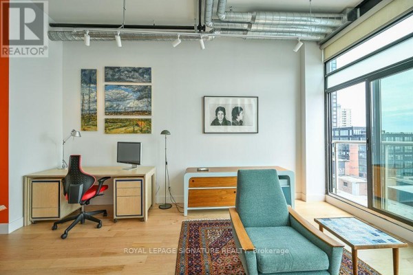 Bedroom - 715 - 43 Hanna Avenue, Toronto, ON M6K1X1 Photo 5