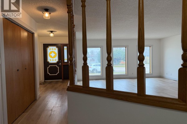 Dining room - 715 12th Street, Humboldt, SK S0K2A0 Photo 3