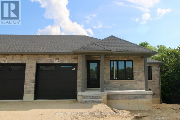 715 18th Street, Hanover, ON, photo 2