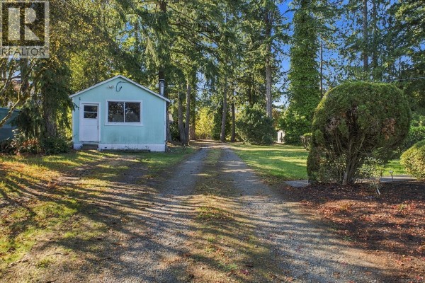 Storage - 715 8th Ave, Campbell River, BC V9W6A7 Photo 3