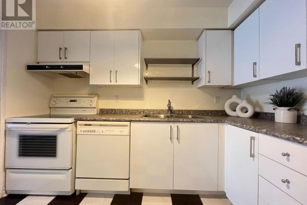 Bedroom 2 - 716 - 39 Parliament Street, Toronto, ON M5A4R2 Photo 5
