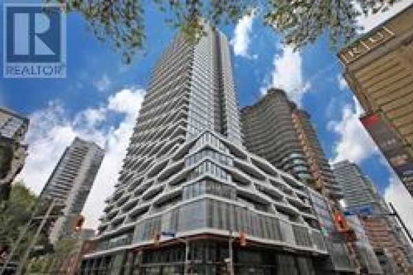 716 - 85 Wood Street, Toronto