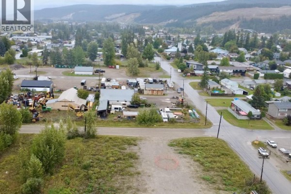 716 14th Street S, Golden, BC V0A1H0 Photo 5