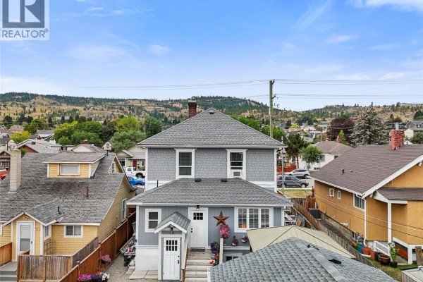 716 Columbia Street, Kamloops, BC, photo 2