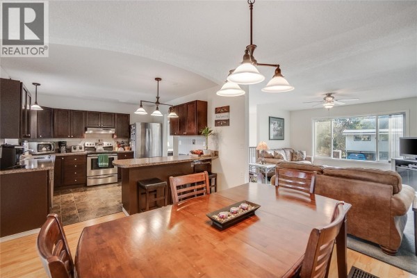 Recreation room - 716 Lynnwood Crescent, Castlegar, BC V1N1E2 Photo 5