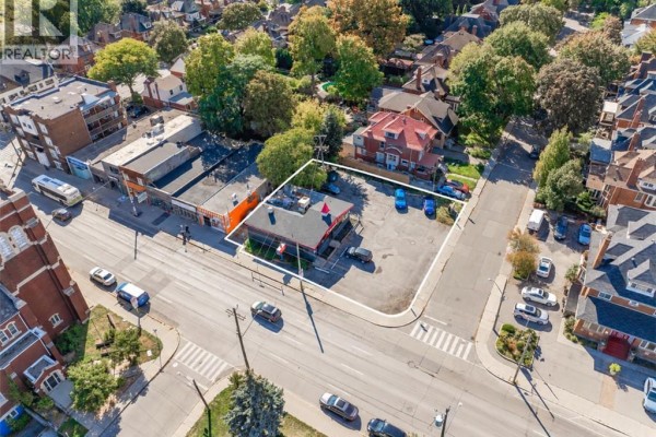 716 Main Street E, Hamilton, ON L8M1K9 Photo 5