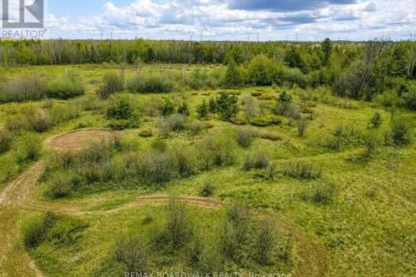 716 William Campbell Road, Montague, ON K7A4S6 Photo 4