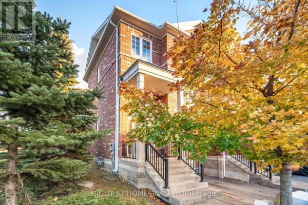 7160 Triumph Lane, Mississauga