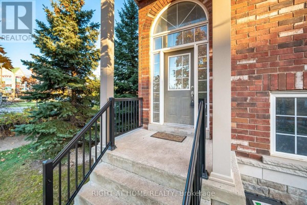 7160 Triumph Lane, Mississauga, ON L5N0C5 Photo 2