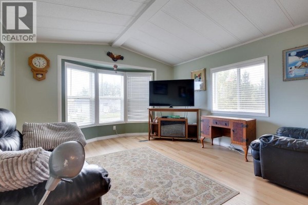 Primary Bedroom - 7167 Aldeen Road, Prince George, BC V2N5P7 Photo 3