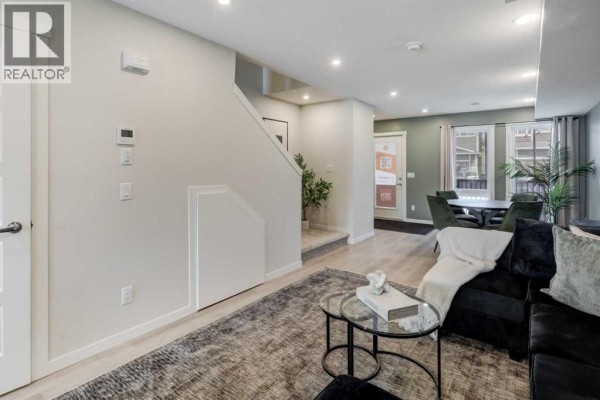 Primary Bedroom - 717, 155 Crimson Ridge Place Nw, Calgary, AB T3L2M4 Photo 5