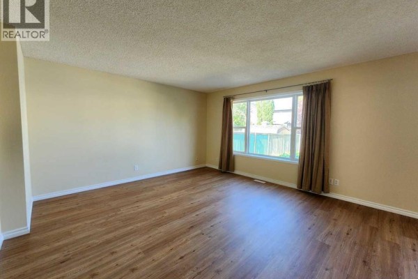 Dining room - 717 Harvest Hills Drive Ne, Calgary, AB T3K4R3 Photo 5