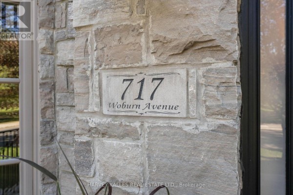Office - 717 Woburn Avenue, Toronto, ON M5M1M2 Photo 3