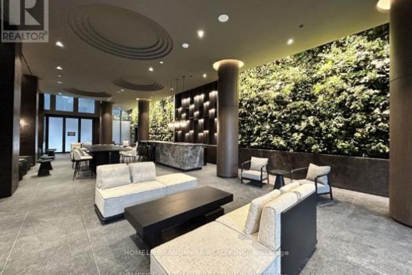 717n - 120 Broadway Avenue, Toronto, ON M4P0E9 Photo 2
