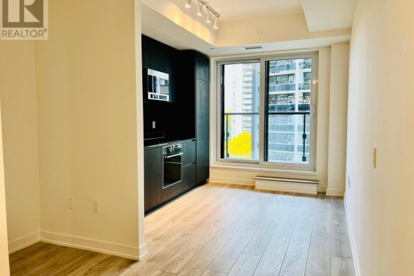 717n - 120 Broadway Avenue, Toronto, ON M4P0E9 Photo 4