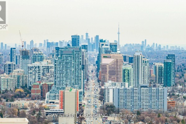 718 - 7167 Yonge Street, Markham, ON L3T0E1 Photo 4