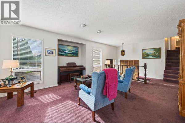 4pc Bathroom - 718 Driftwood Place, Kamloops, BC V2B7Y5 Photo 4