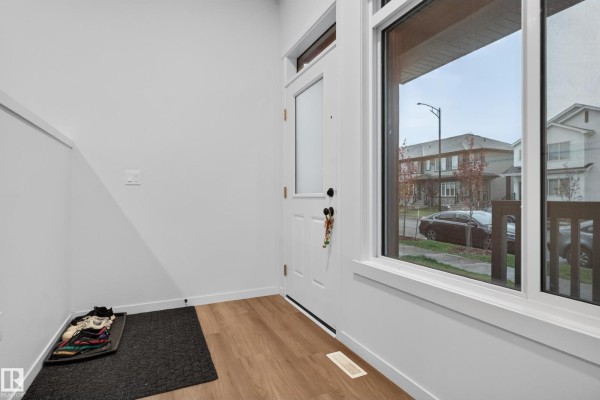 Bedroom 4 - 7181 Rosenthal Dr Nw, Edmonton, AB T5T7W7 Photo 4