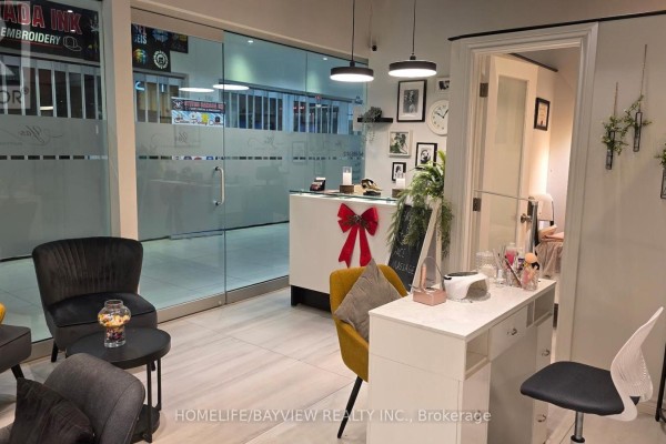 265 & 264 - 7181 Yonge Street, Markham, ON L3T0C7 Photo 2