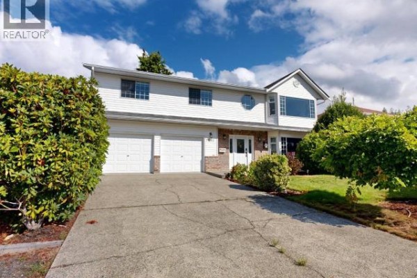 7183 Toba Street, Powell River