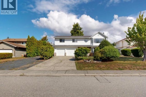 Kitchen - 7183 Toba Street, Powell River, BC V8A5M7 Photo 4