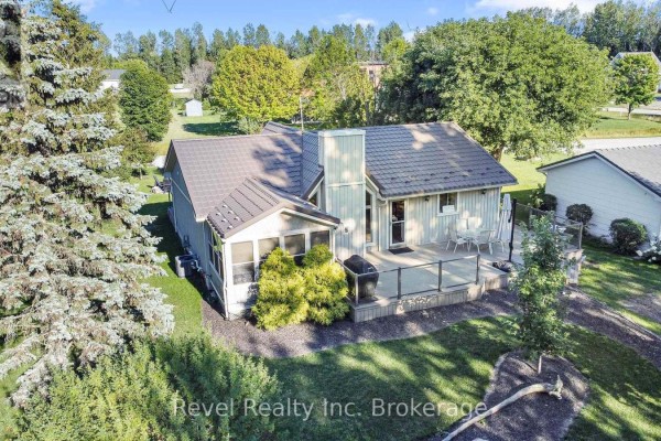 71842 Sunview Avenue, Bluewater, ON, photo 2
