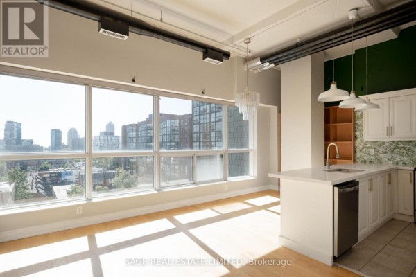 719 - 700 King Street W, Toronto, ON M5V2Y6 Photo 4
