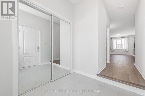 Living room - 719 Doneraile Walk, Ottawa, ON K2J7B9 Photo 4