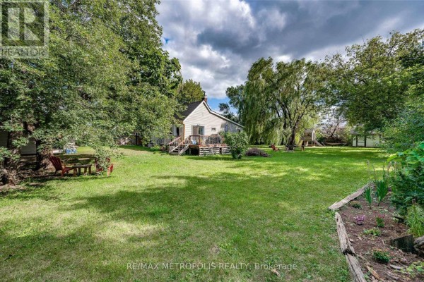 719 Knox Avenue, Hamilton, ON, photo 3