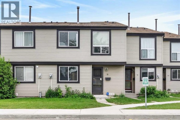 Living room - 72, 3029 Rundleson Road Ne, Calgary, AB T1Y3Z5 Photo 3