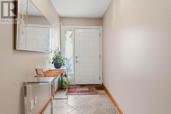 Bedroom - 72 - 1241 Beaverbrook Avenue, London North, ON N6H5P1 Photo 4
